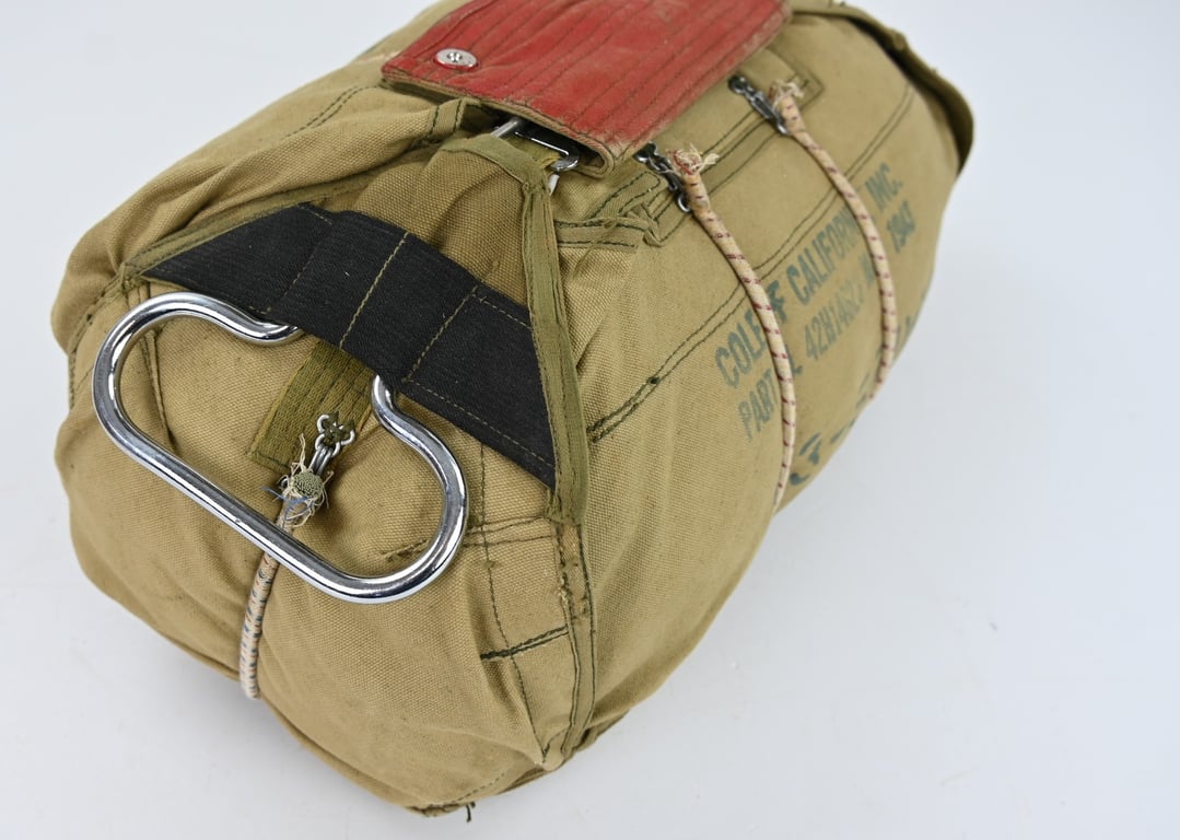 USAAF WW2 AN-6513-1A Chestpack with Parachute