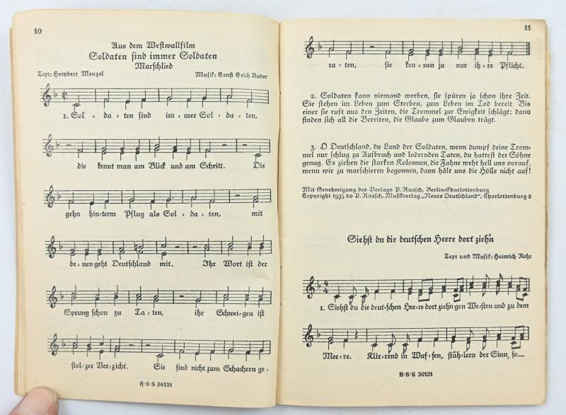 German WH Marching Songs Pocket Book