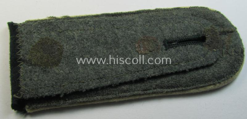 Attactive - albeit regrettably single! - WH (Heeres), early-war-period (ie. 'M36'- ie.: 'M40'-model- ie. rounded-style-) 'cyphered', EM-type shoulderstrap as was intended for a: 'Soldat u. Mitglied des Wehrkrkreis VI'