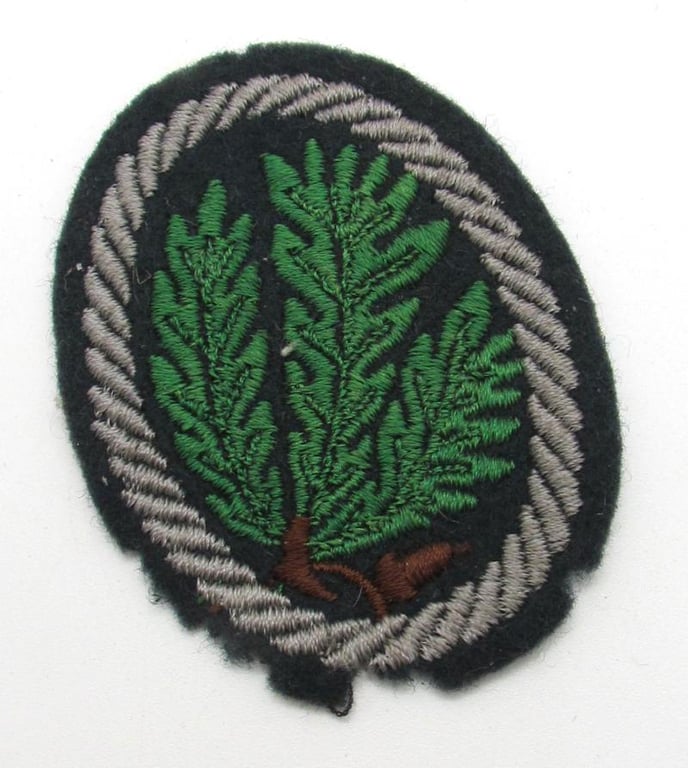 Wehrmacht (Heer) 'Jäger' Sleeve Badge