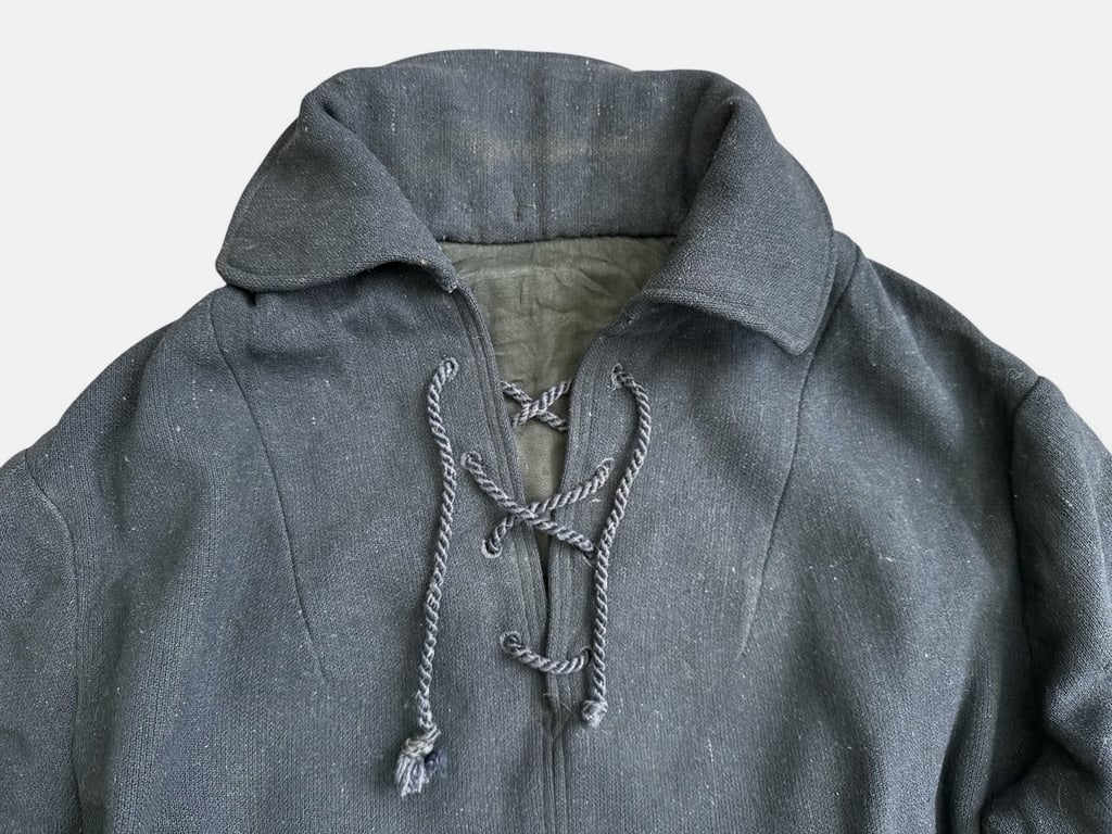 “Complete BDM winter / ski set consisting of the matching wool anorak, ski trousers and ski cap.