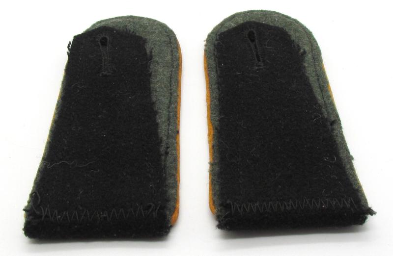 Waffen SS Reconnaissance (Aufklärung) EM/NCO Shoulder Boards