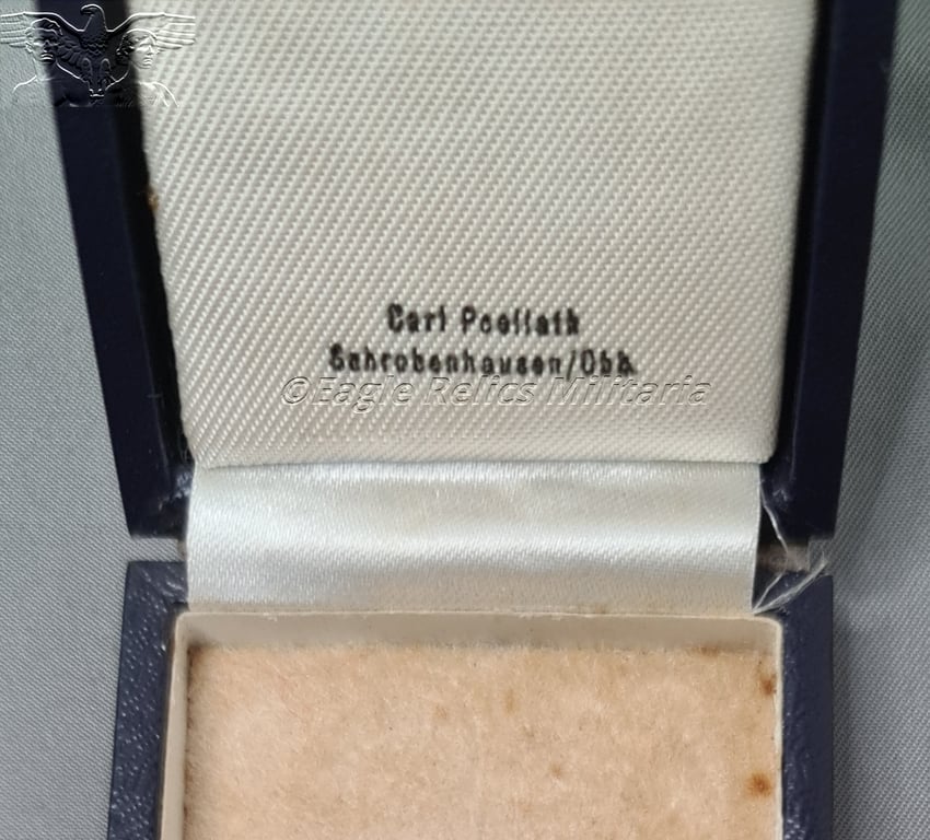 Cased Mothers Cross in Gold