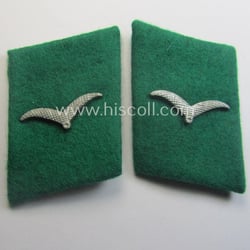 Fully matching, bright-green-coloured pair of WH (Luftwaffe) EM/NCO-pattern...