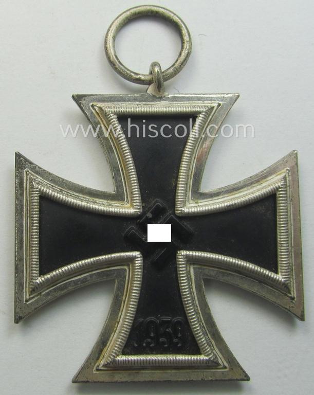 'Eisernes Kreuz II. Klasse' being a non-maker-marked example by: 'Wächtler & Lange'