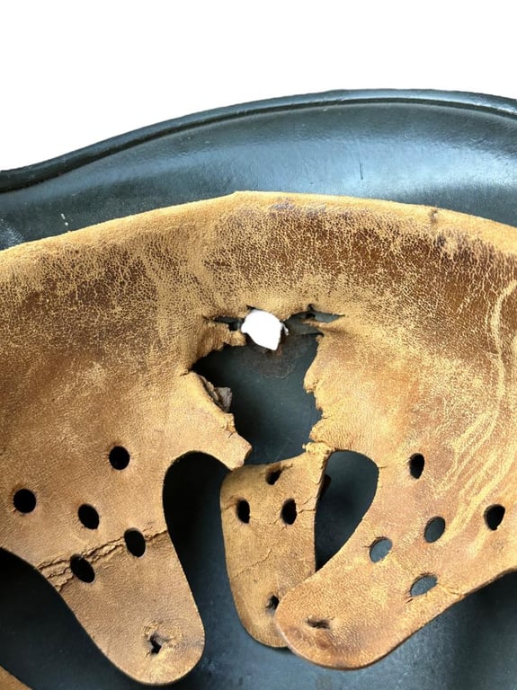 Q64 Polizei Double Decal Helmet '' Battle-Damage ''