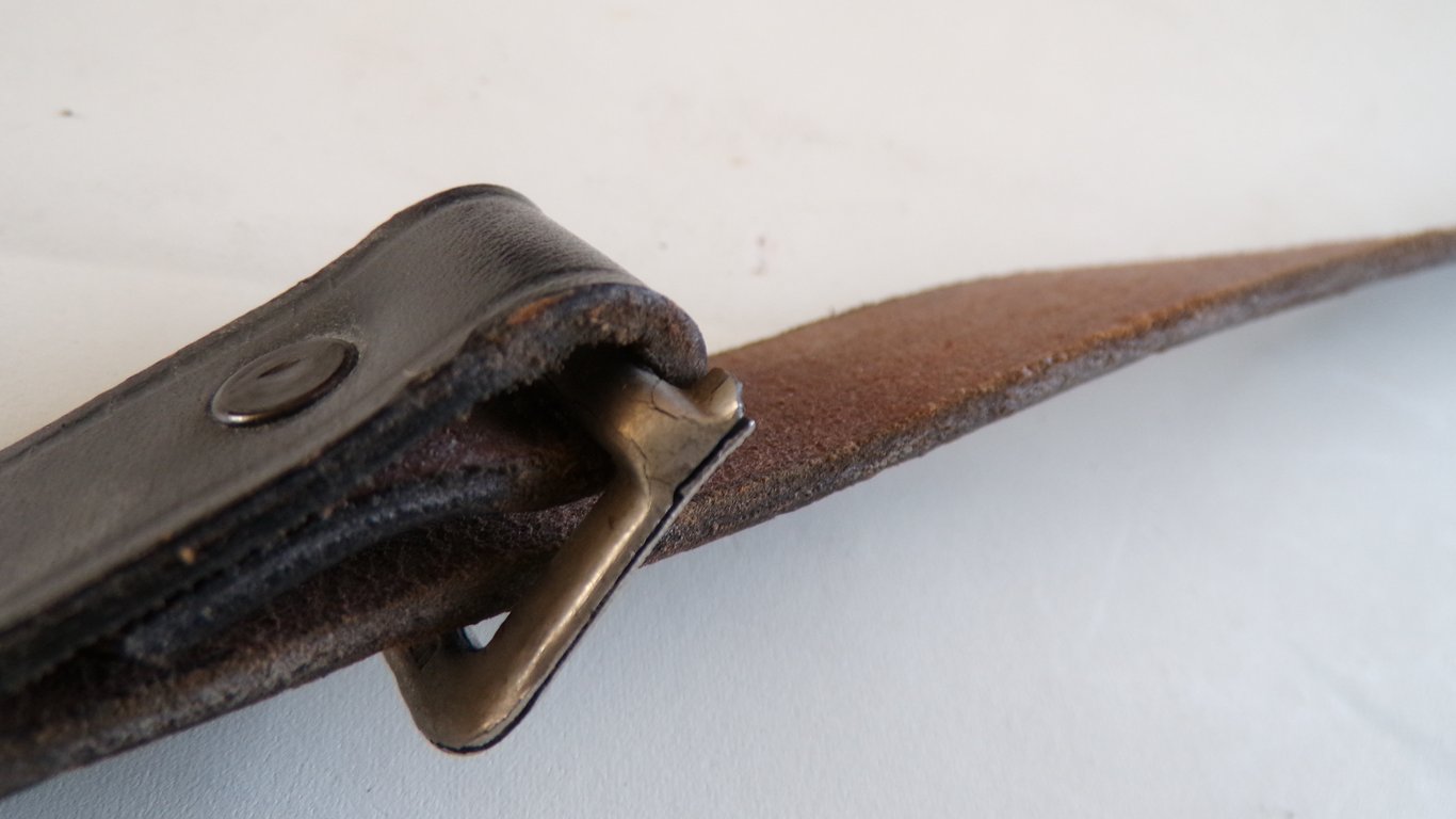 HJ Leather Cross Strap Set