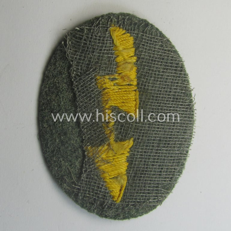 WH (Heeres) trade- and/or special-career insignia ie. hand-embroidered signal-blitz: 'Nachrichten-Trpn.'