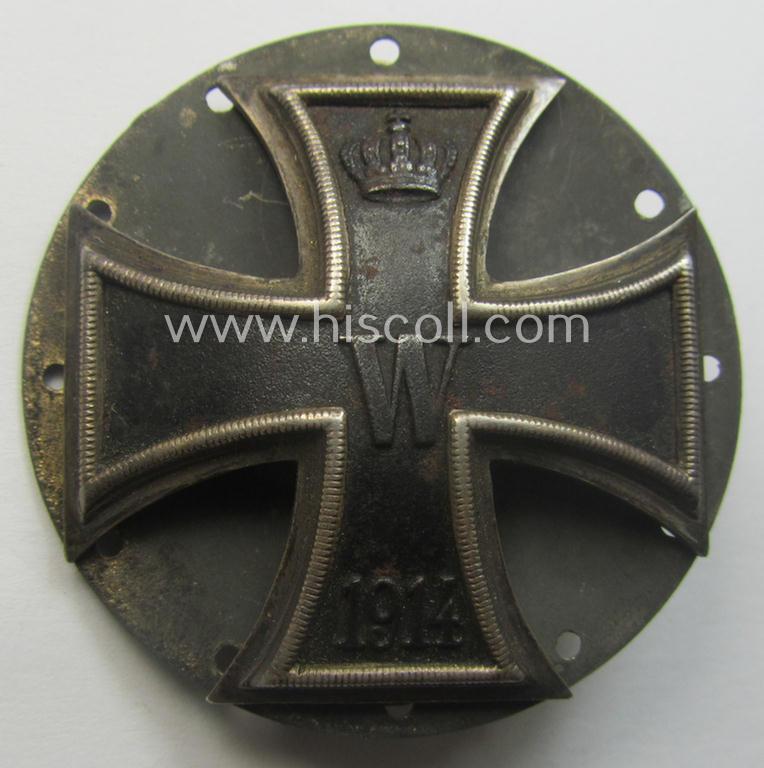 Very unususal, WWI-period Iron Cross 1st class (or: 'EK 1. Klasse') being a typical non-maker-marked example that comes mounted onto its functional 'screw-back'- (ie. 'an der Schraube'-) set-up