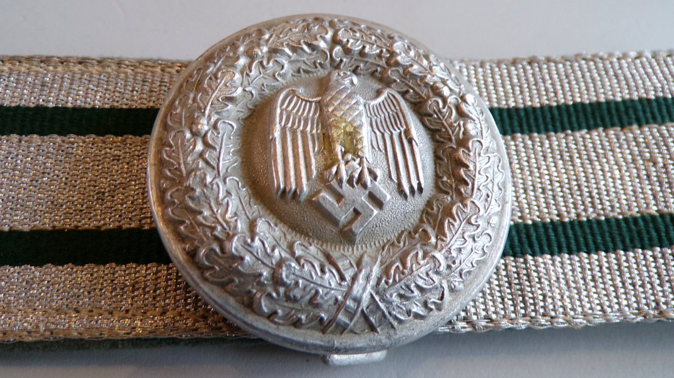 Feldbinde for a Wehrmacht Officer