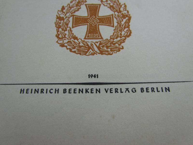 Book : Und Vielen for dem Feinde und Werden Leben