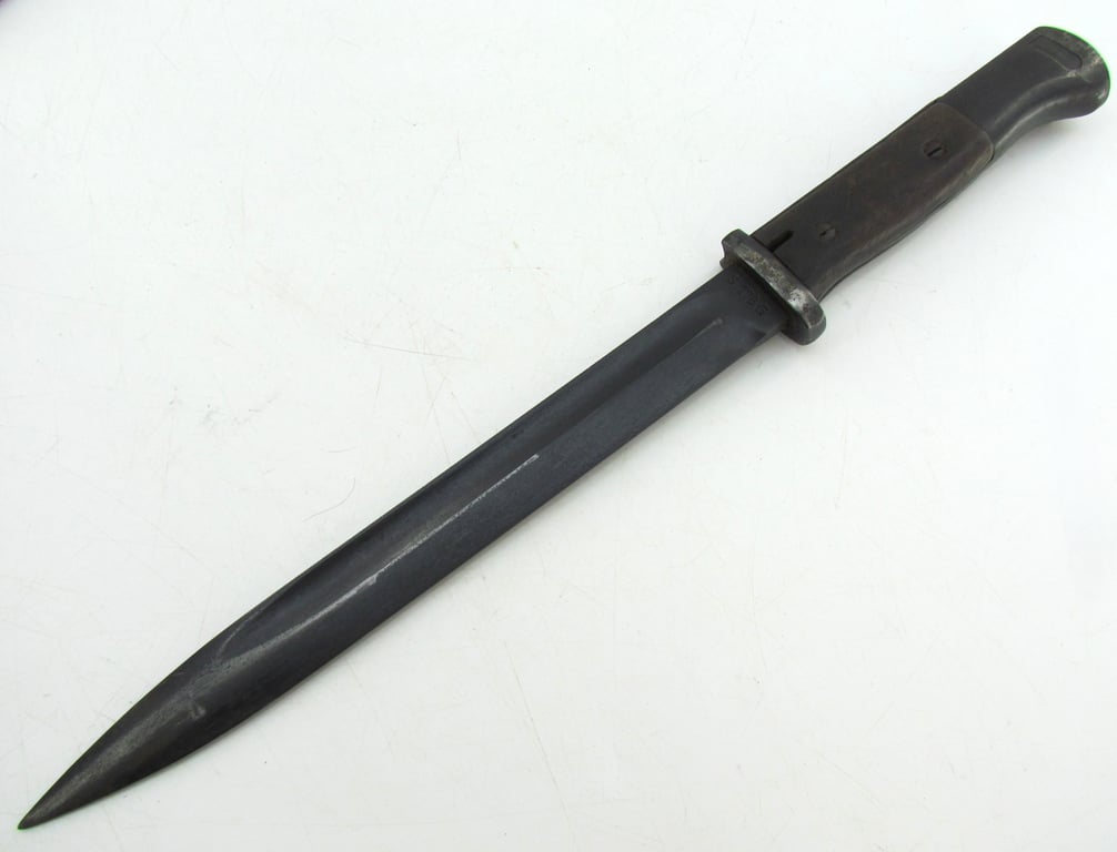 Early matching K98 bayonet by S.178G ‘Gebr. Heller’ with Frog (1935)