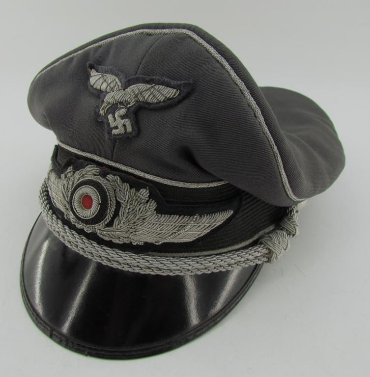 Luftwaffe officer visor cap ‘Schirmmütze’