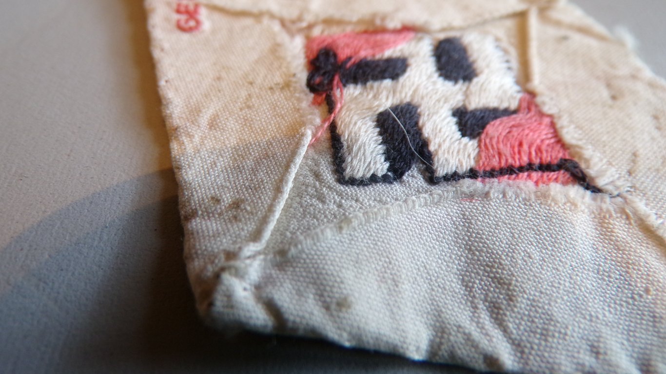 Early Woven HJ / BDM Member’s Tunic Diamond