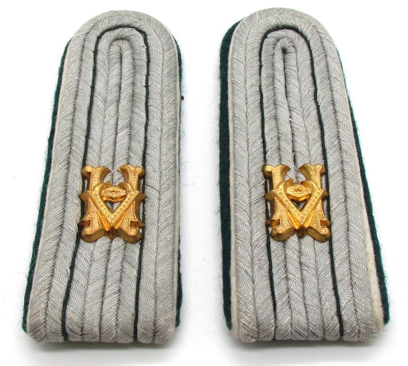 Wehrmacht Heeres Verwaltung, (Army Administration) Shoulder Boards