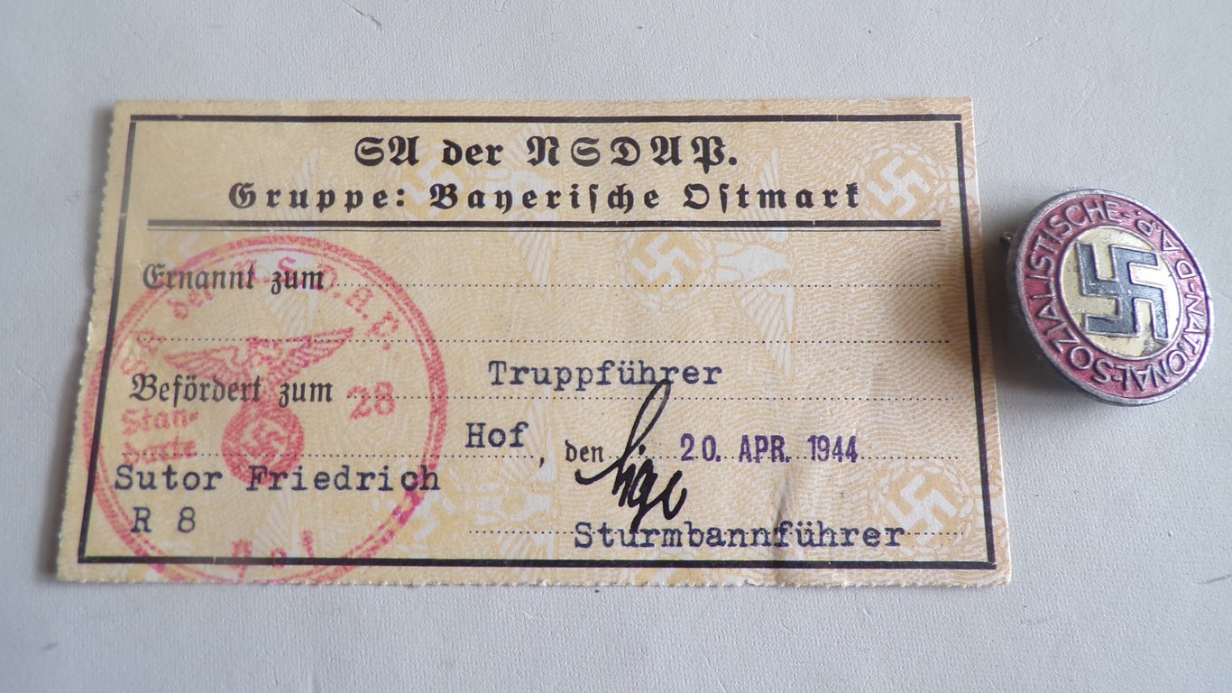 Grouping of an a SA Truppführer