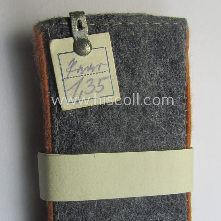 'Virtually mint- ie. unissued', pair of WH (Luftwaffe) EM-type shoulderstraps as piped in the light- ie. rust-brown- (ie. 'hell- o. kupferbrauner'-) coloured branchcolour: 'Soldat der LW-Nachrichten-Trpn.'