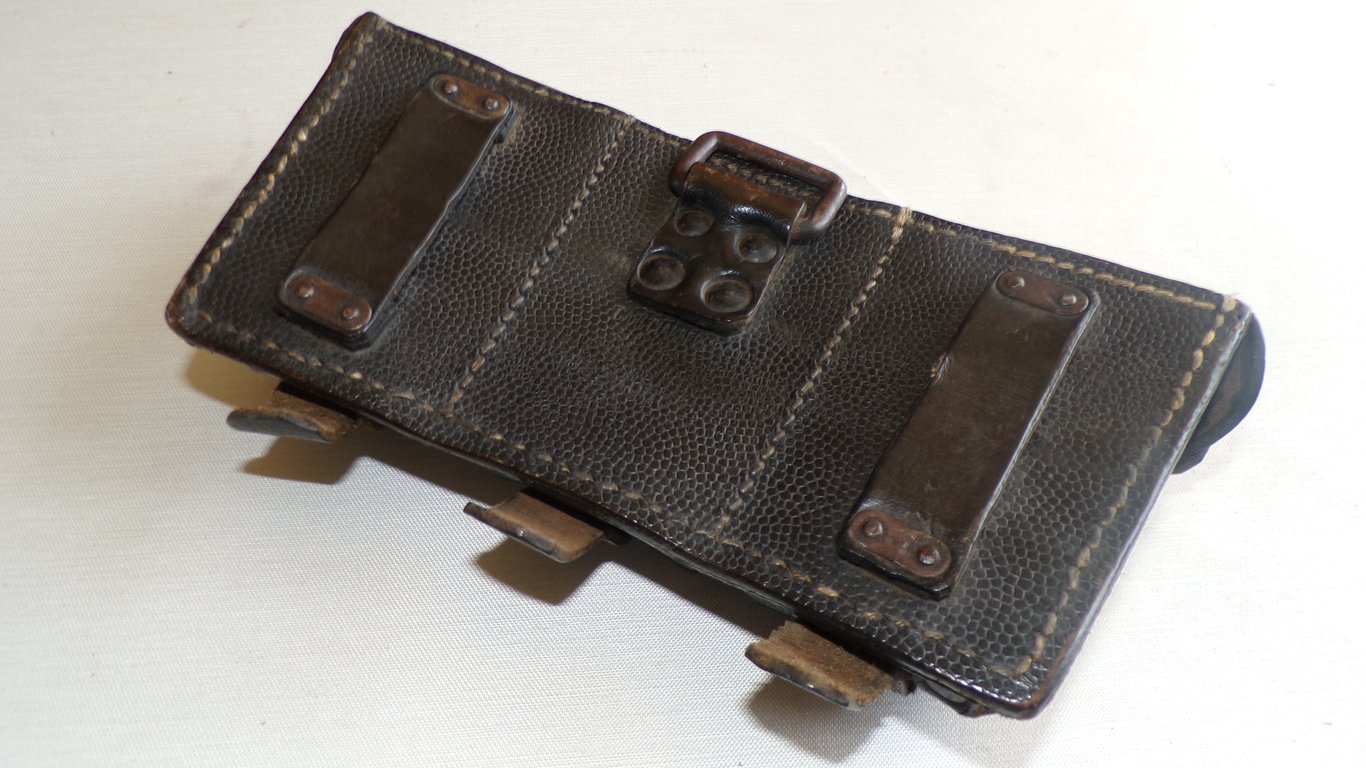 K98 Ammunition Pouch - Carl Hepting 1942