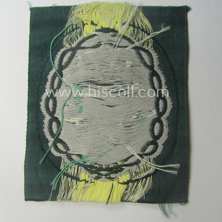 WH (Heeres) EM- (ie. NCO-) type, so-called: 'Edelweiss'-armpatch being a 'BeVo'-woven example as was executed on darker-green-coloured linnen as was specifically intended for usage by the: 'Gebirgsjäger-Trpn.'