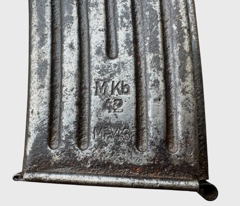 EU Deko MP43 Assault Rifle with MKb42 Magazine