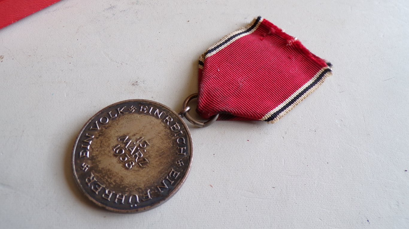Cased Austrian Anschluss Medal – March 13, 1938