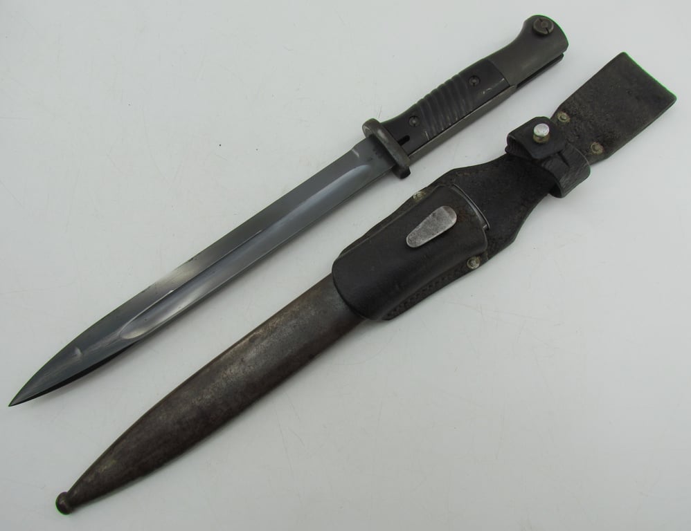 Matching K98 bayonet marked 41 cof -793 with frog