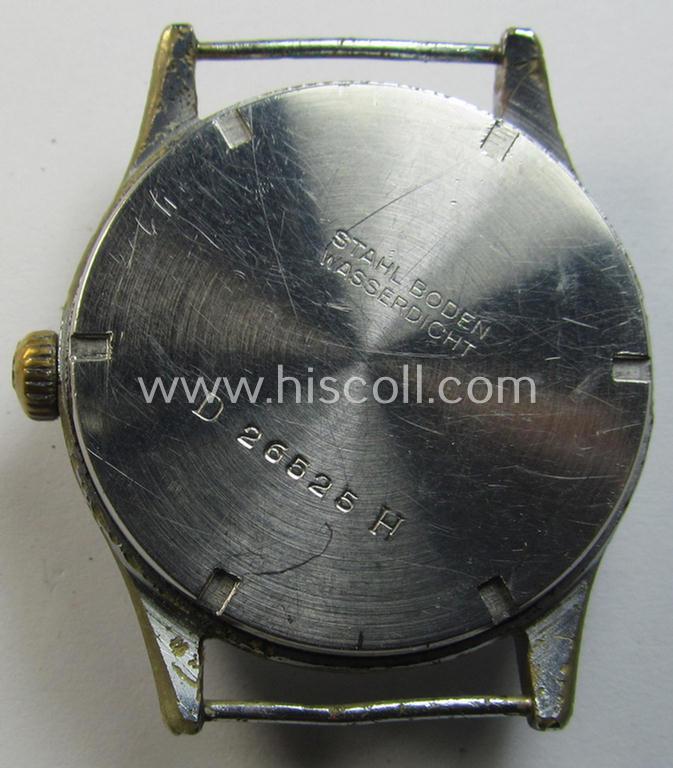 Neat - and scarcely encountered! - WH (Heeres, LW etc.) WWII-period wrist-watch (or: 'Dienstuhr') of the make: 'Helios' having an engraved number: 'D26525H' on its back (and that comes in a non-running condition)
