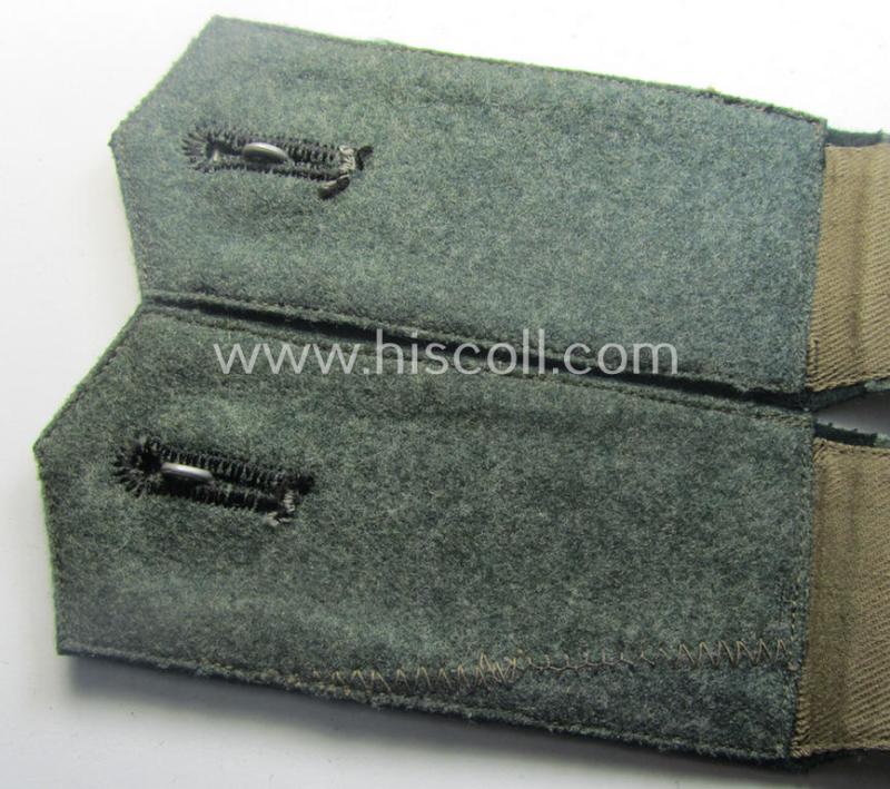 Pair of WH (Heeres), early- (ie. pre-) war-period, 'M36- o. M40'-pattern (pointed-styled- and 'cyphered') so-called: EM-type shoulderstraps: 'Soldat des Infanterie-Rgts. 121'