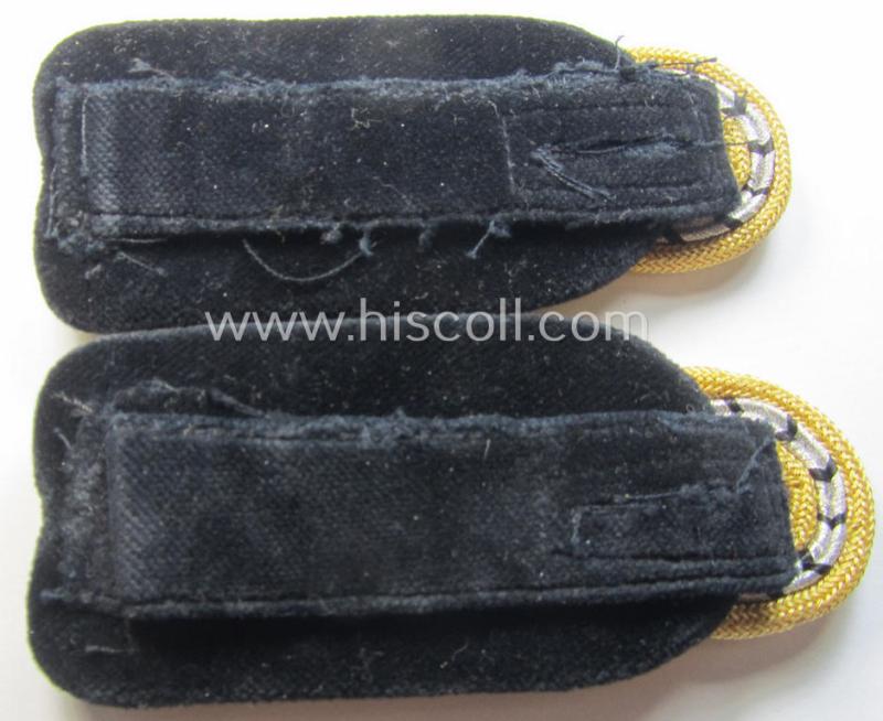 Pair of RAD- (ie. 'Reichsarbeitsdienst') general-officers'-type shoulderboards (of the 3rd pattern) as intended for a high-ranked RAD-general-officer ('höhere Führer o. Generalarbeitsführer')