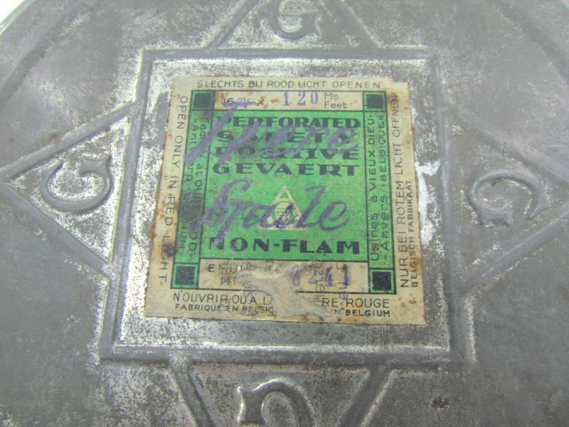 Film can with multiple private recordings ( 6x )