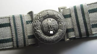 WH (Heeres) 'standard'-pattern, aluminium-based (dress- ie. 'Ausgeh'-pattern) belt-buckle...
