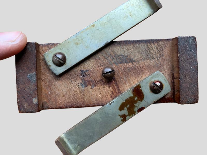 German WWII Signal Corp Clock