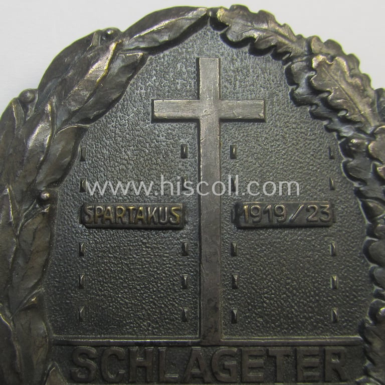 'High-quality'-produced example of a: 'Freikorps'-related award being a so-called: 'Ehrenzeichen des Schlageter-Gedächtnis Bund e.V.', showing the bars ie. 'Spangen' resp. entitled: 'Spartakus' and/or: '1919/23'