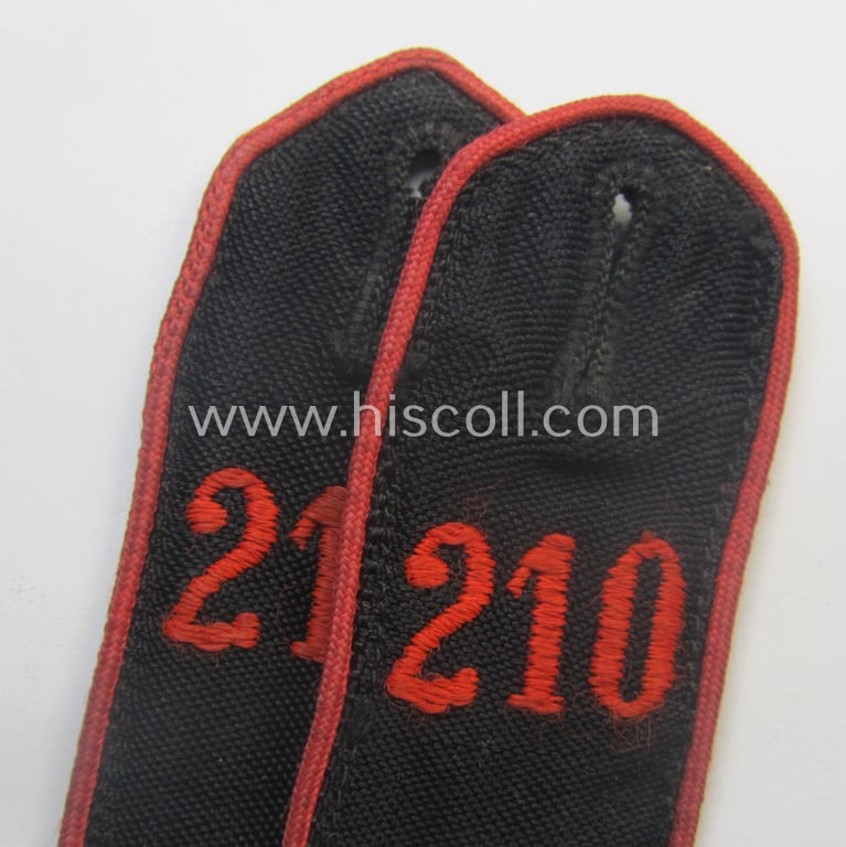 Pair of: 'Allgemeine-HJ'-shoulderstraps: 'Hitlerjunge' - 'Bann 210' (Bann 210 = 'Bann Stollberg' as was situated in the: 'Gebiet Mitte Sachsen')