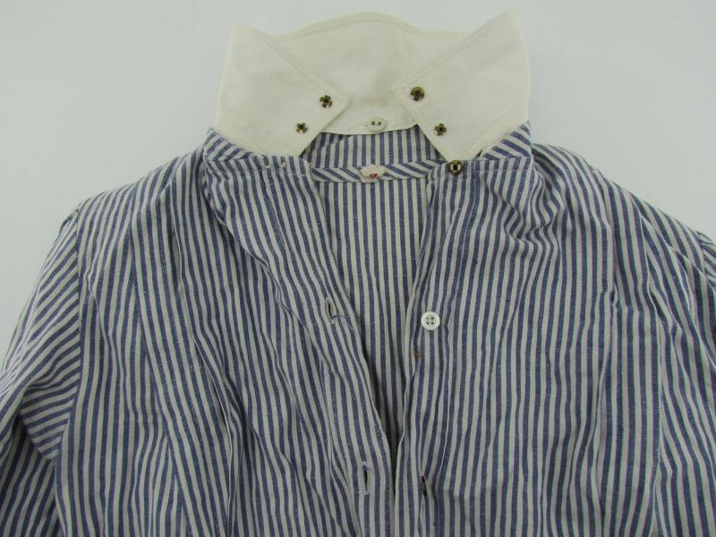 DRK 'Helferin' Uniform Complete with Shoes