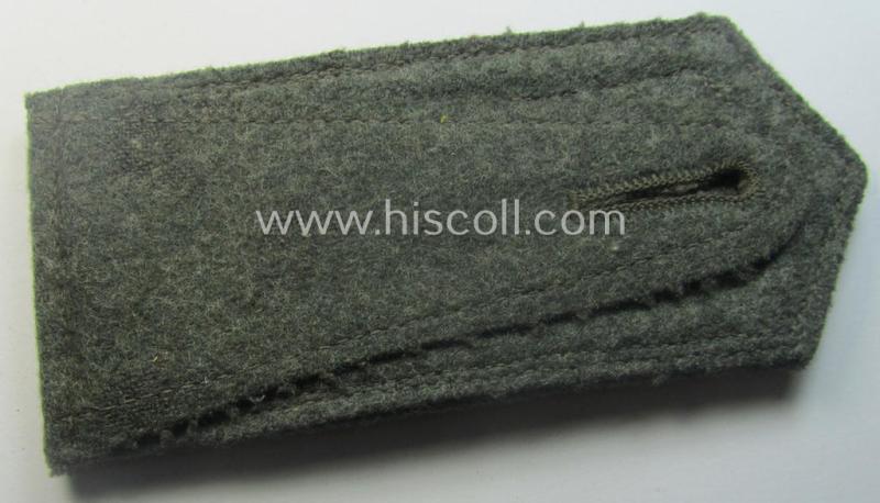 Single, 'cyphered'- (and I deem early- ie. mid-war-period) WH (Kriegsmarine) NCO-type shoulderstrap as was intended for usage by an: 'Oberfeldwebel eines Küsten-Artillerie-Rgts.'