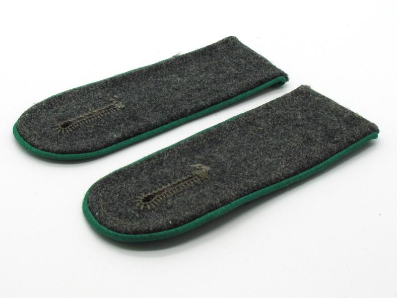 Wehrmacht Gebirgsjäger/Mountain Troops Em’s Shoulder Boards