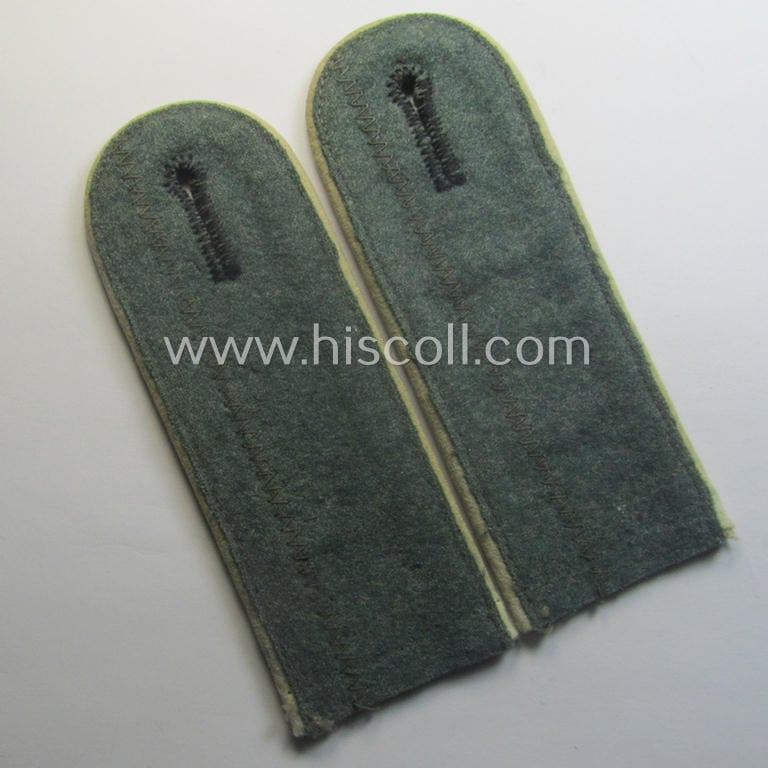 Pair of WH (Heeres) EM-type (ie. 'M40'-pattern) neatly 'cyphered' shoulderstraps as was intended for usage by a: 'Soldat einer Infanterie Lehr-Bataillons o. Rgts.'