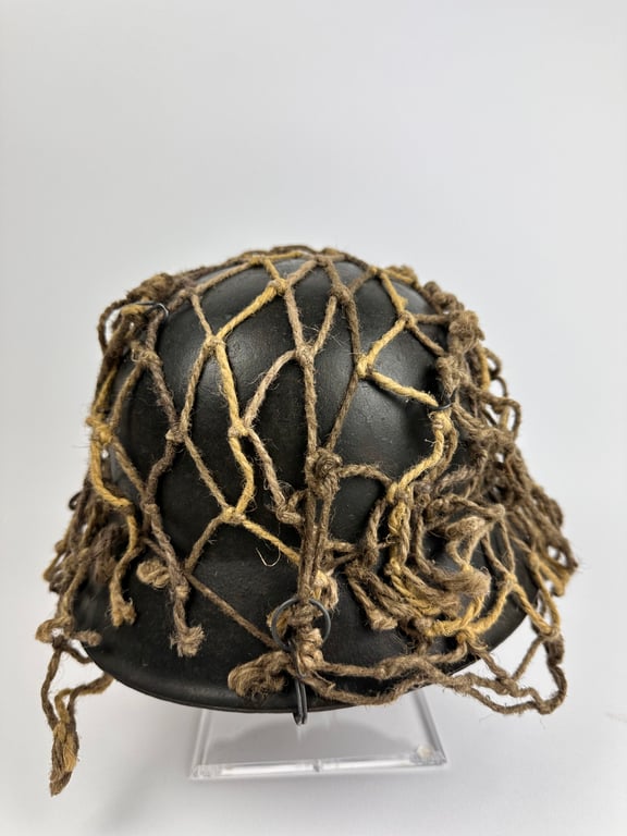 M42 helmet with orginal "Tarnnetz"