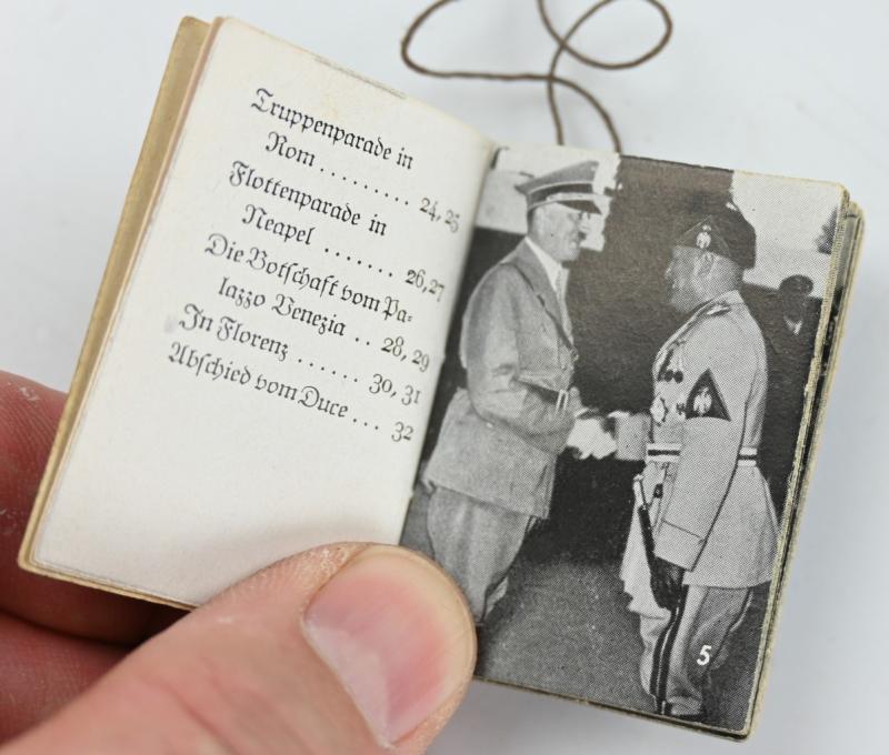 German WHW Pocket Booklet 'Der Fuhrer'