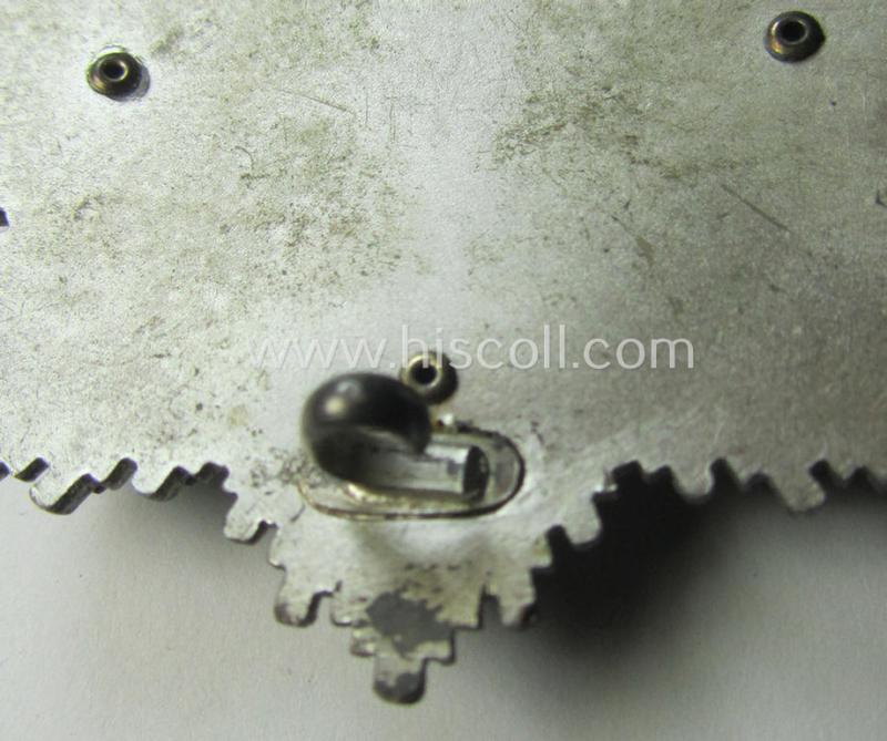 Stunning, maker- (ie. '20'-marked-) example of WH (Heeres, LW etc.) 'Deutsches Kreuz im Gold' (or DKiG) being a (regular- ie. 'light-weight') piece that was produced by the: 'C.F. Zimmermann'-company and that comes stored in its period etui