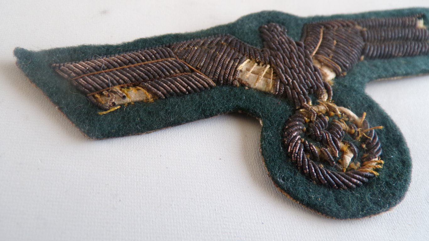 Heer General Breast eagle