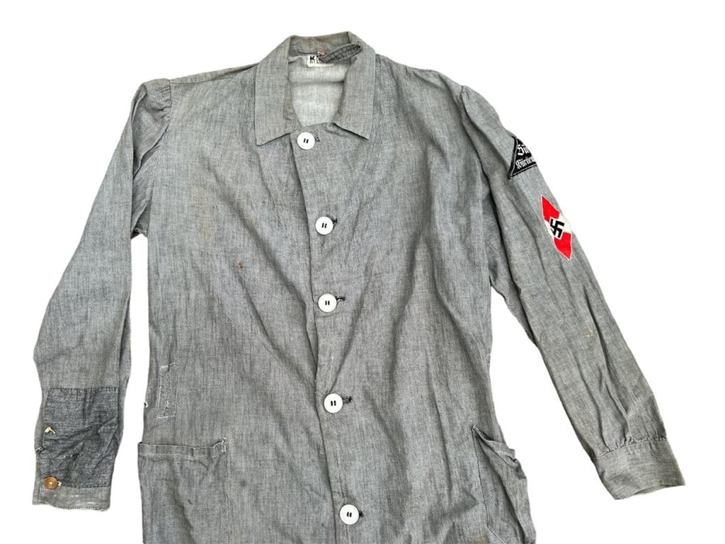 BDM ( Bund Deutscher Mädel ) Dienstkittel .....Rare!