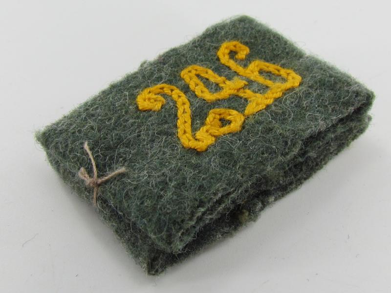 Wehrmacht ( Heer ) Slip on cyphers for shoulder boards