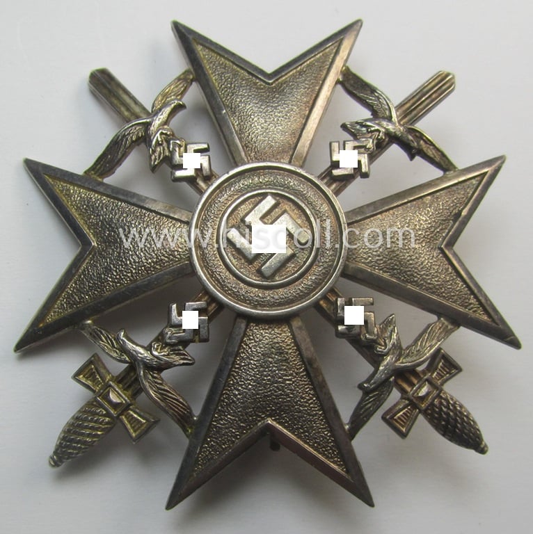 Stunning - just moderately worn but nevertheless rarely encountered! - 'Spanienkreuz mit Schwerten in Silber' being a clearly maker- (ie. '900'-) marked example that was produced by a to date unidentified maker (ie. 'Hersteller') (presumably 'Godet')
