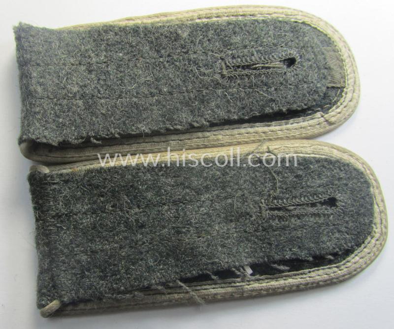 Pair of typical later-war-period- (ie. 'M44'-pattern) WH (Heeres) NCO-type shoulderstraps as was intended for usage by an: 'Oberfeldwebel eines Infanterie-Rgts.'