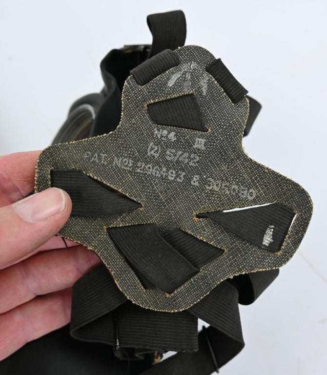 British WW2 Gasmask with Pouch