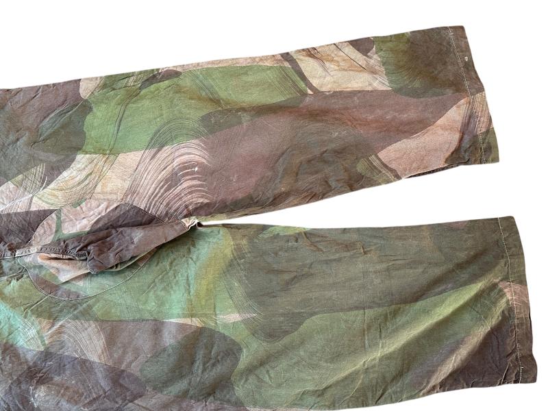 British Windproof Camouflage Trousers -1943-