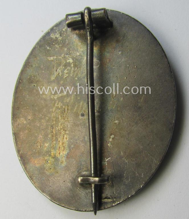 'Verwundeten-Abzeichen in Silber' (being a non-marked- and typical 'Buntmetall'-based example that shows a period-engraved text on its back)