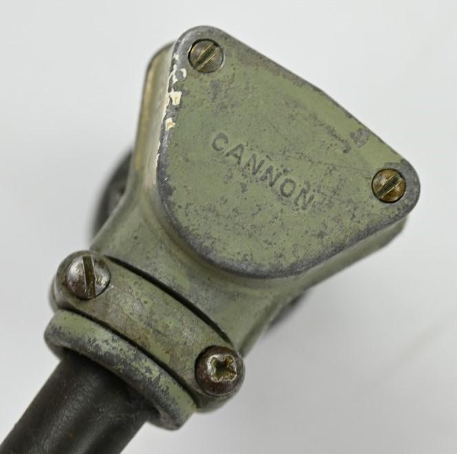 US WW2 Cannon Marked Plug Set